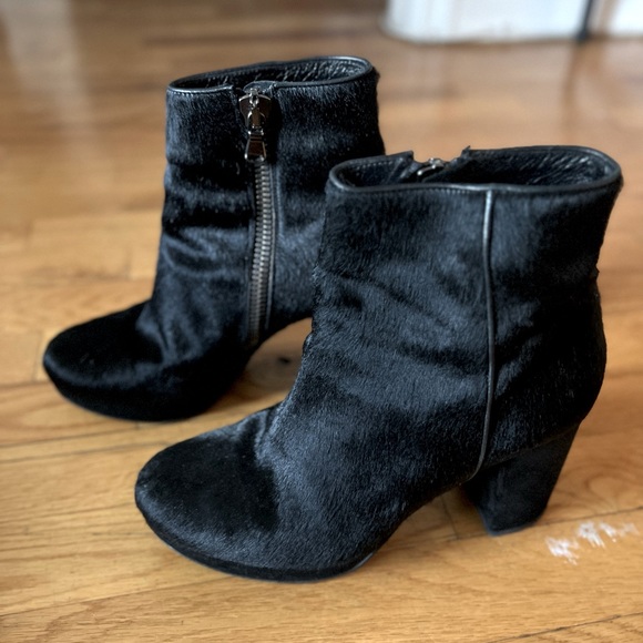 Madewell Ponyhair Platforms - Picture 2 of 6